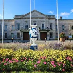 The Sandymount Hotel