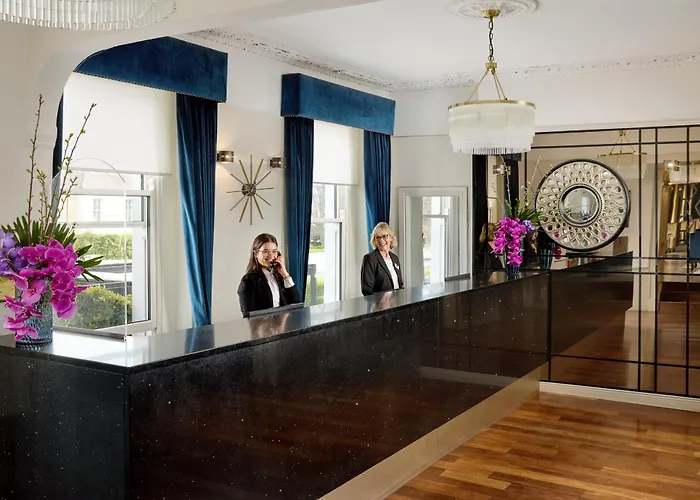 Hotel The Sandymount 4*